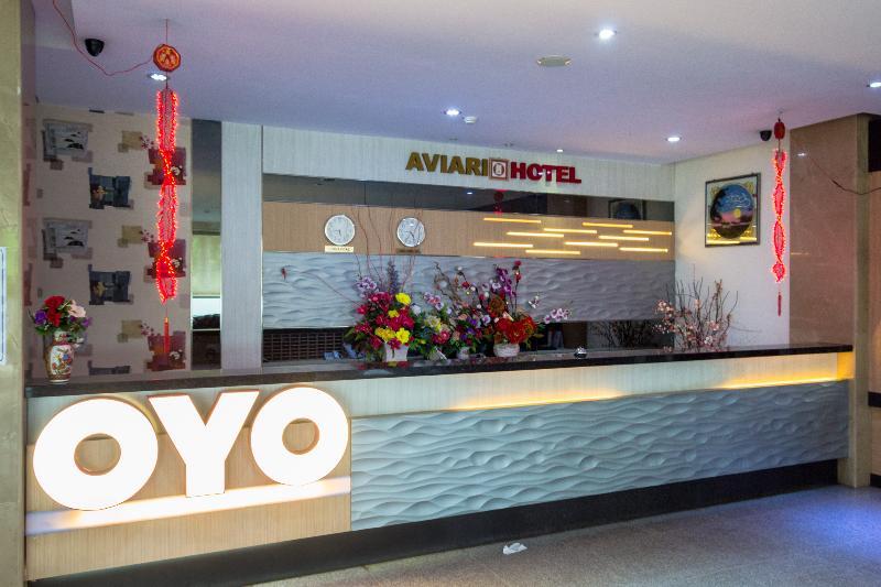 Aviari Hotel Batam Exteriör bild