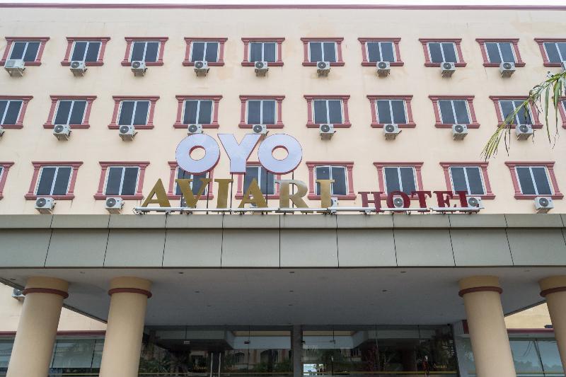 Aviari Hotel Batam Exteriör bild